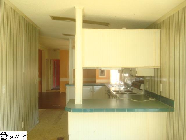 130 Frontage Road Roebuck, SC 29376 - Photo 8 of 19 Gallery Image 8