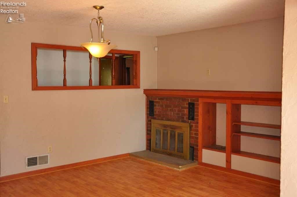 2828 Port Clinton Road Fremont, OH 43420 - Photo 3 of 10 Gallery Image 3
