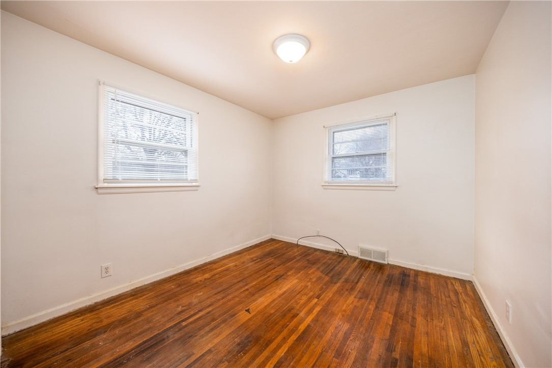 946 Bay Road Webster, NY 14580 - Photo 26 of 43