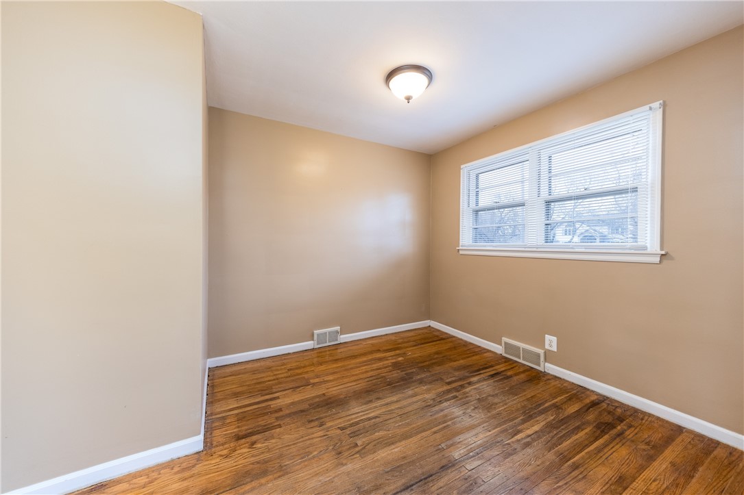 946 Bay Road Webster, NY 14580 - Photo 28 of 43