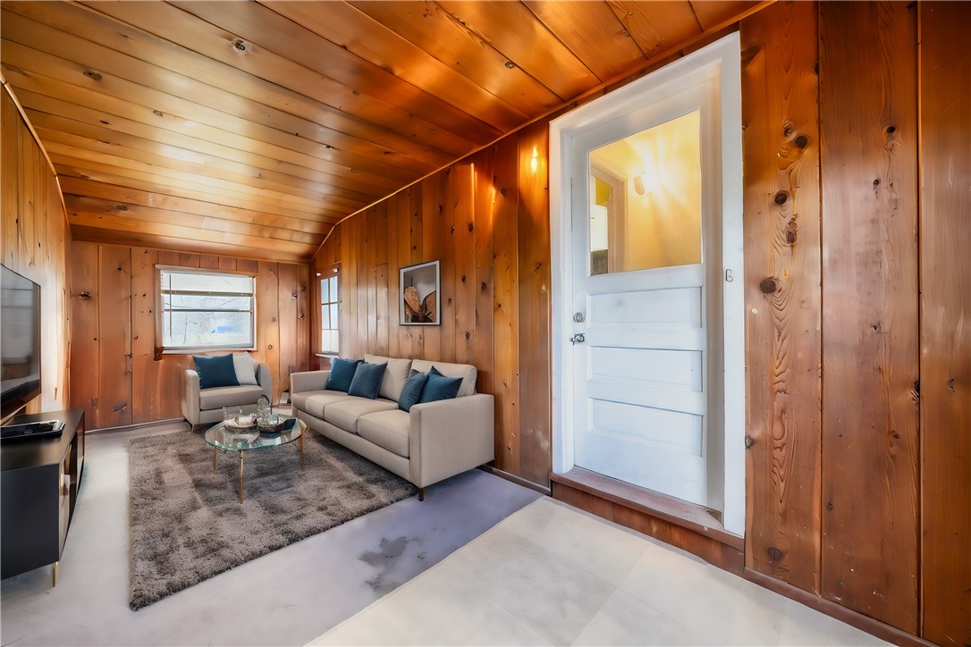 946 Bay Road Webster, NY 14580 - Photo 3 of 43 Virtually staged enclosed porch / breezeway