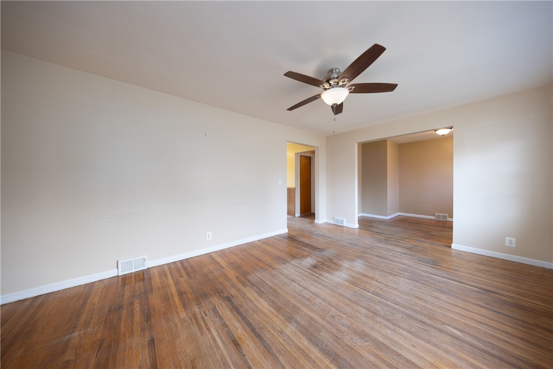 946 Bay Road Webster, NY 14580 - Photo 9 of 43