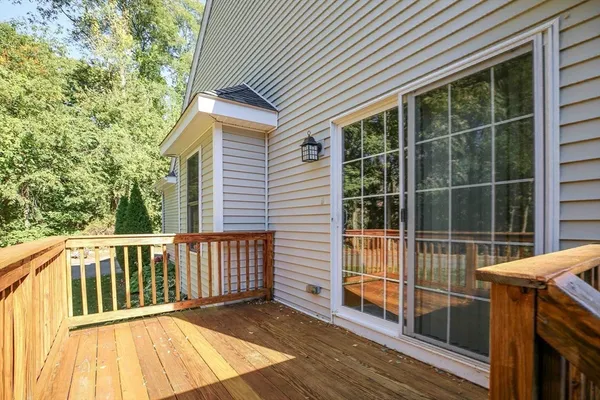 $384,000 | 31 Enaya Circle, Unit 31, Worcester, MA 01606