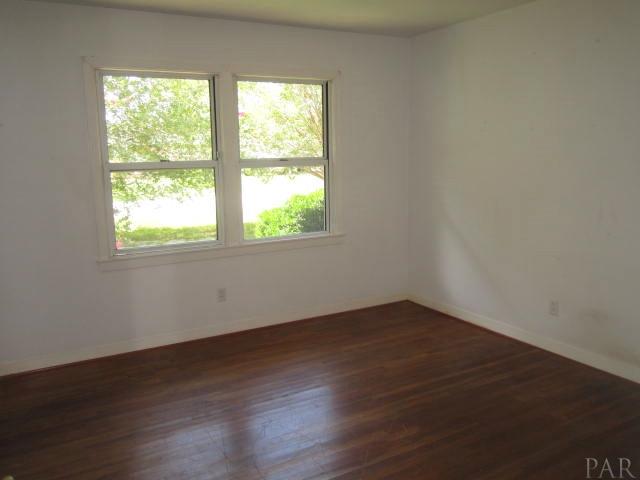 140 Camden Road Pensacola, FL 32534 - Photo 15 of 21 Gallery Image 15