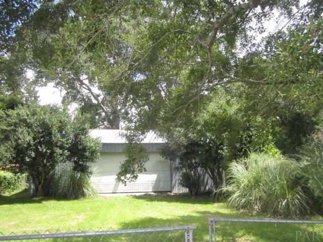 140 Camden Road Pensacola, FL 32534 - Photo 20 of 21 Gallery Image 20