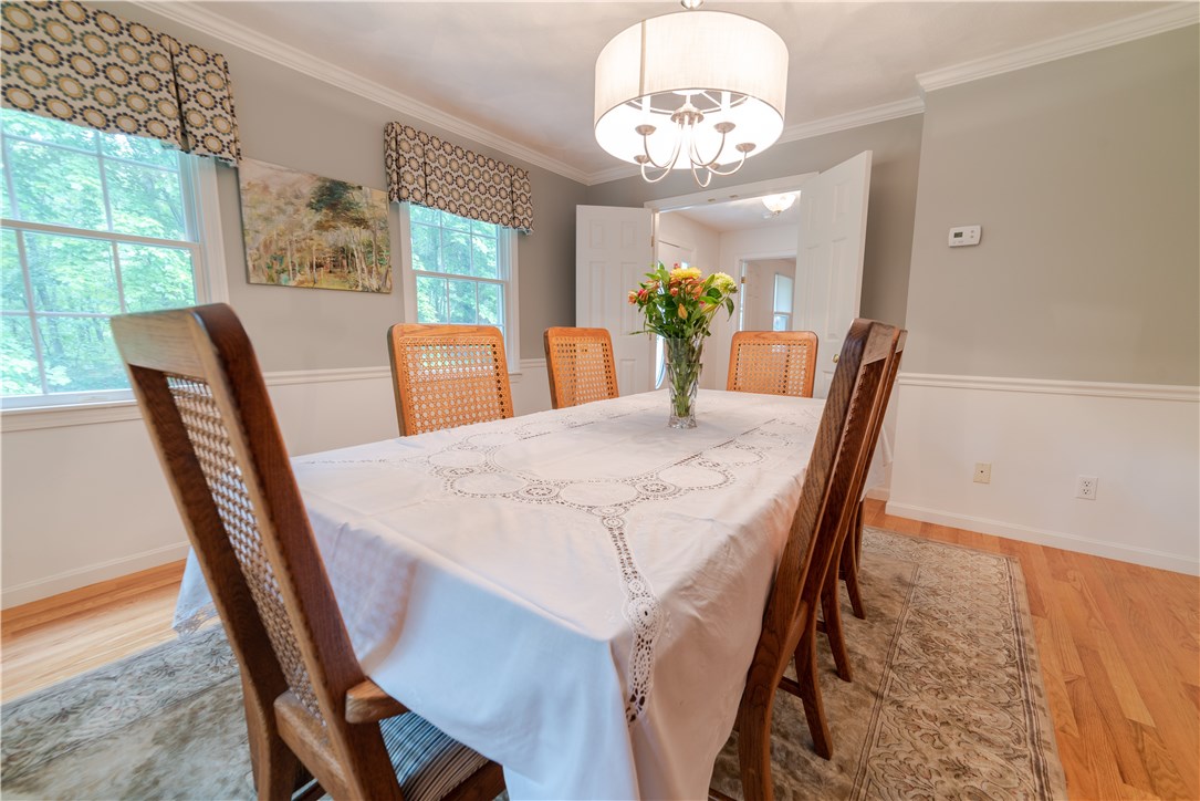 249 Little Pond County Road Cumberland, RI 02864 - Photo 11 of 37