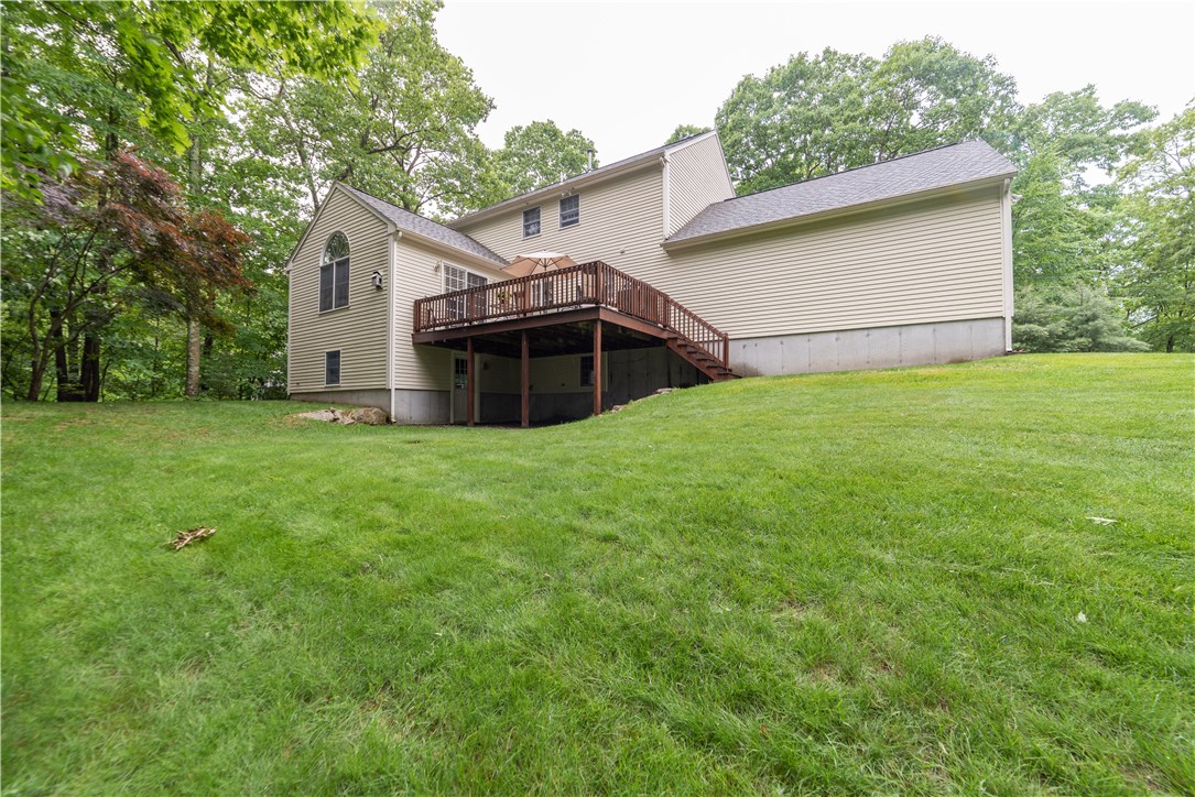 249 Little Pond County Road Cumberland, RI 02864 - Photo 26 of 37