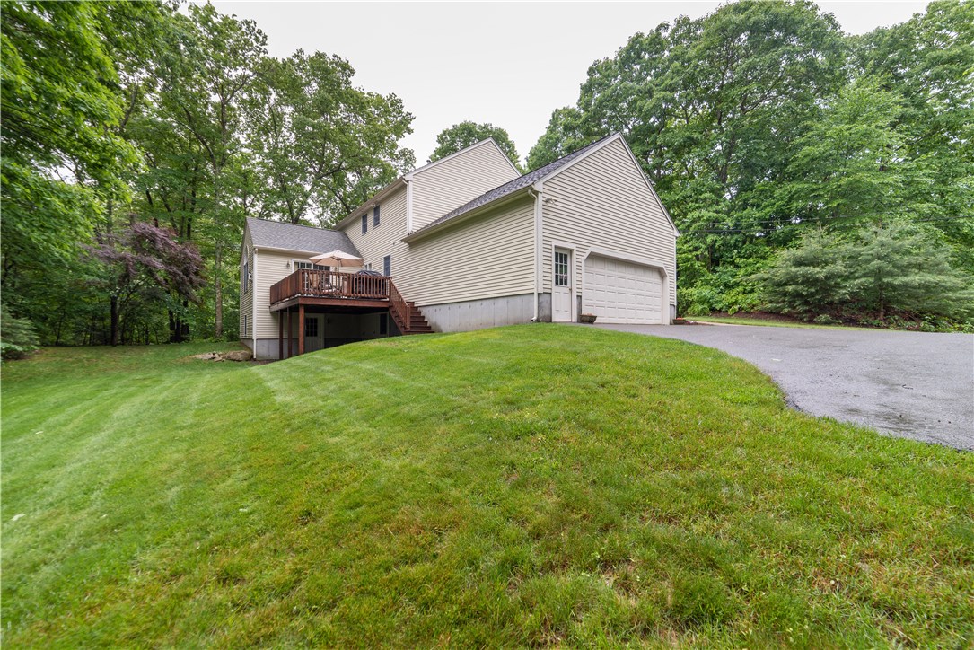 249 Little Pond County Road Cumberland, RI 02864 - Photo 28 of 37