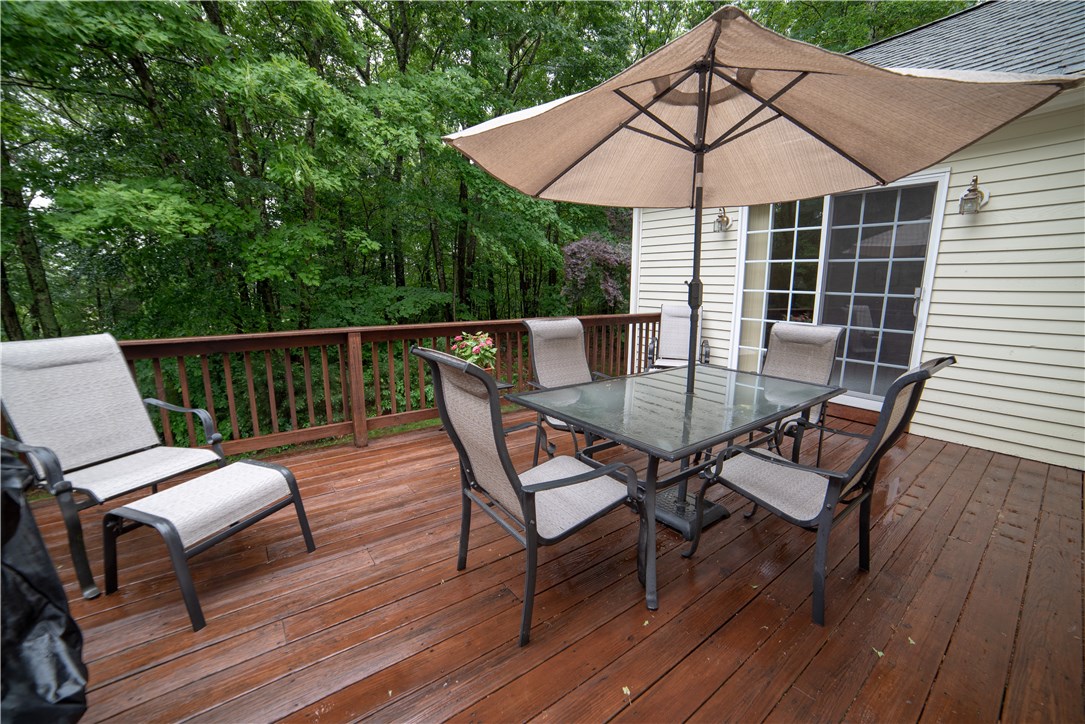 249 Little Pond County Road Cumberland, RI 02864 - Photo 29 of 37