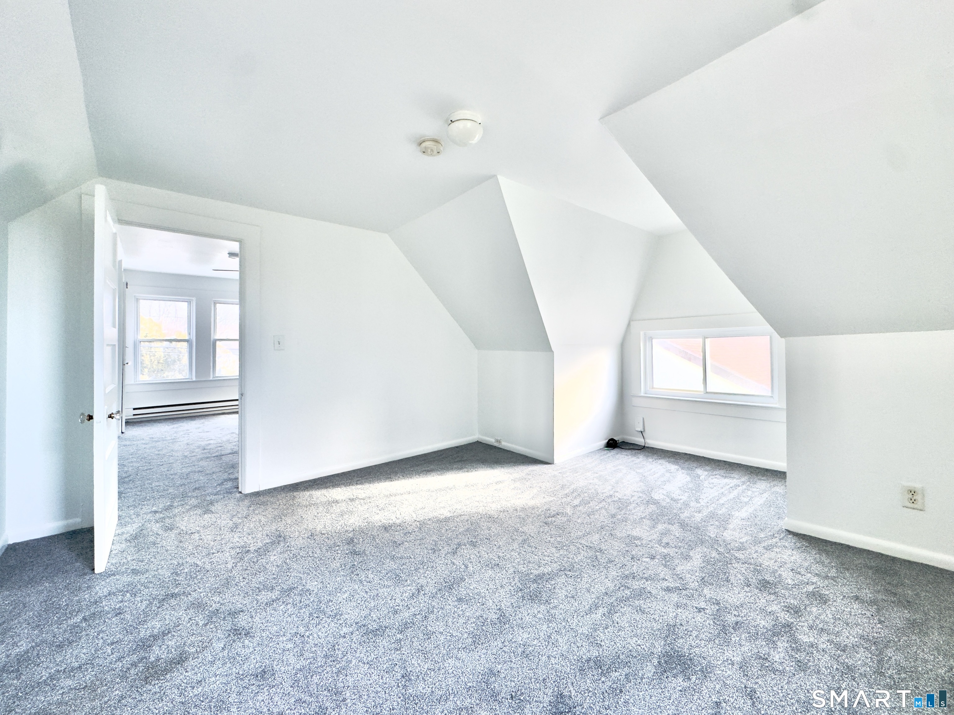 44 Highview Avenue, Unit 3 Stamford, CT 06907 - Photo 5 of 9