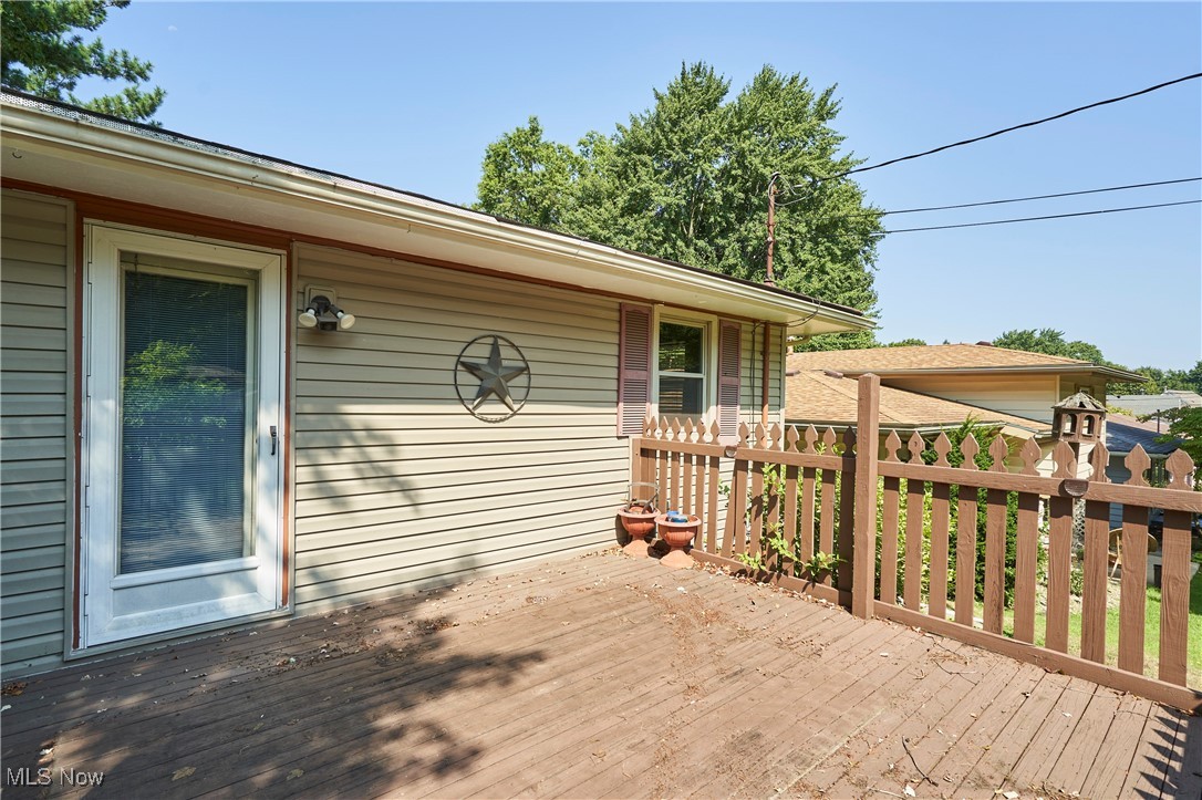 1645 Bronson Road Akron, OH 44305 - Photo 4 of 17 Gallery Image 4