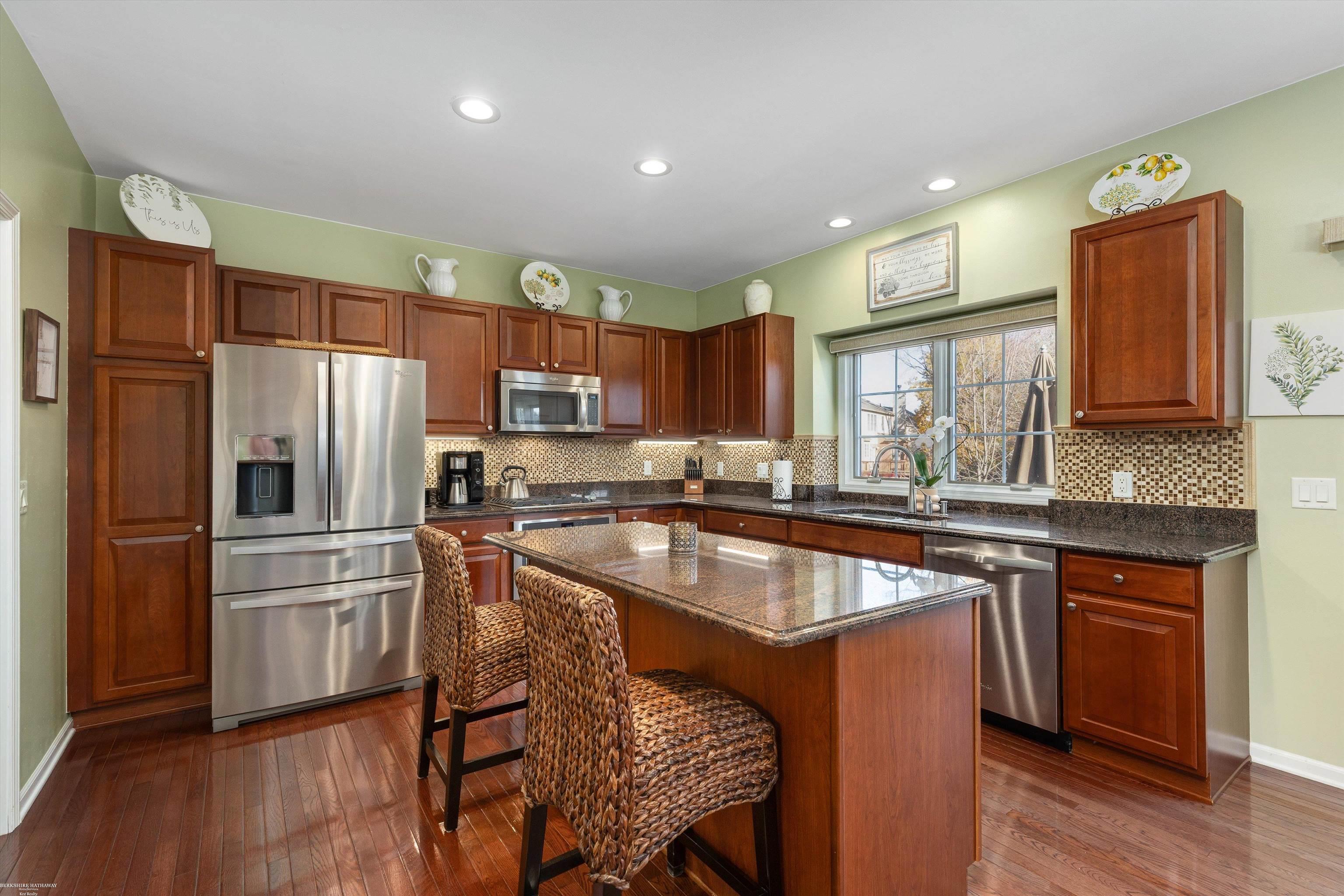 559 Bedlington Drive Rochester, MI 48307 - Photo 13 of 52 50193777-3c2a15bd-6780-4dcd-8953-e15dd3a47f60.JPG