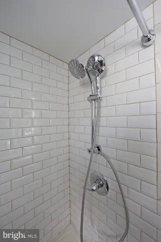a view of livingroom with washer and dryer