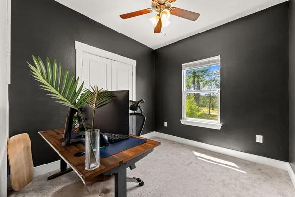 $1,850 | 338 North Sand Palm Road, Freeport, FL 32439