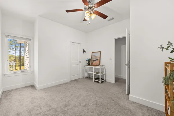 $1,850 | 338 North Sand Palm Road, Freeport, FL 32439