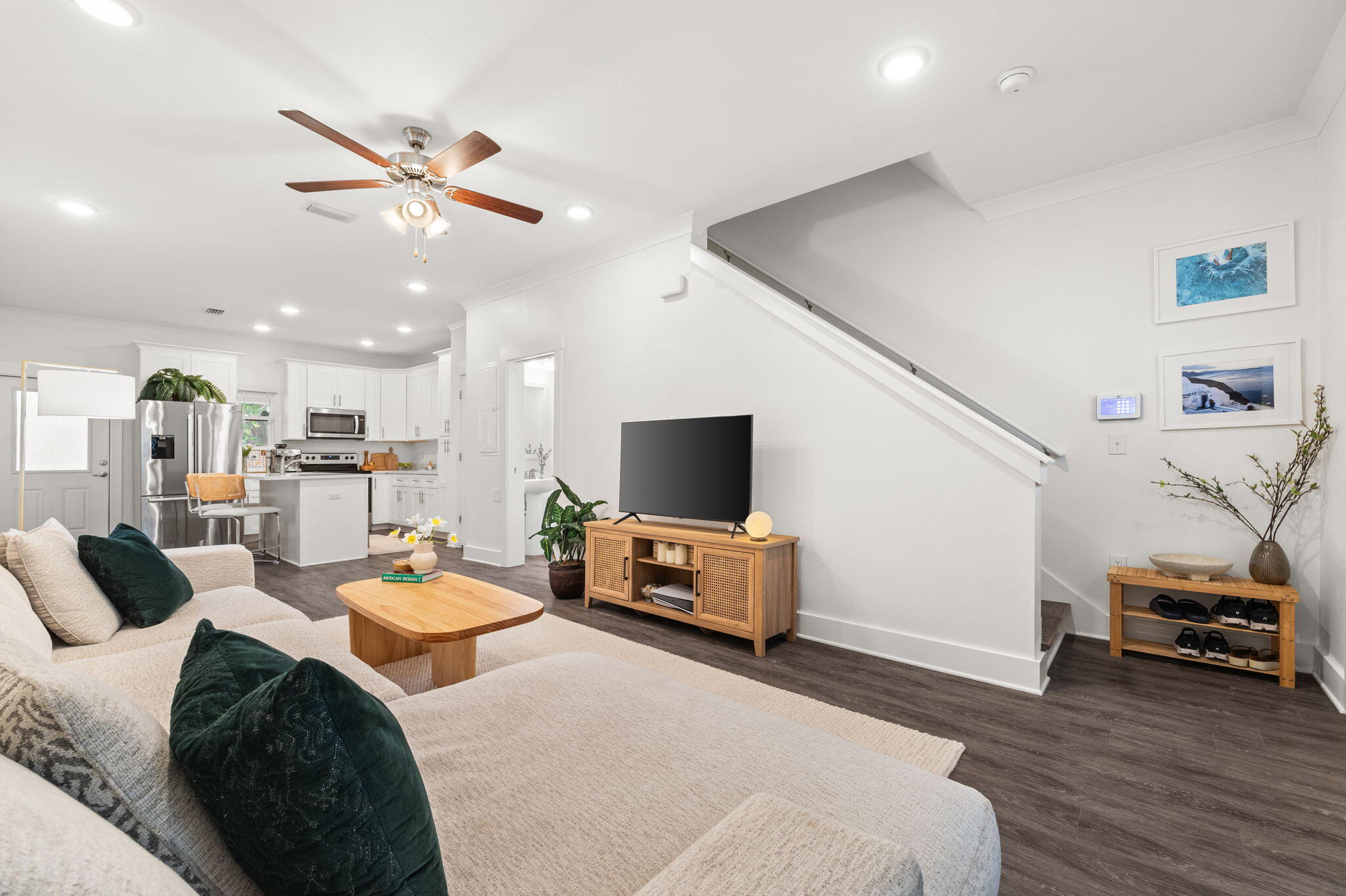 338 North Sand Palm Road Freeport, FL 32439 - Photo 3 of 19 5-web-or-mls-PANHANDLE - 338 N SAND PALM