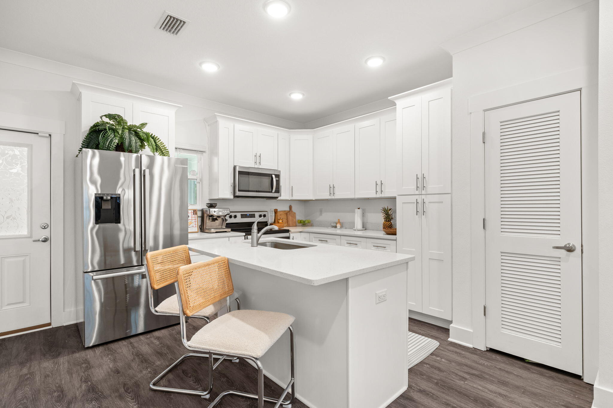 338 North Sand Palm Road Freeport, FL 32439 - Photo 6 of 19 9-web-or-mls-PANHANDLE - 338 N SAND PALM