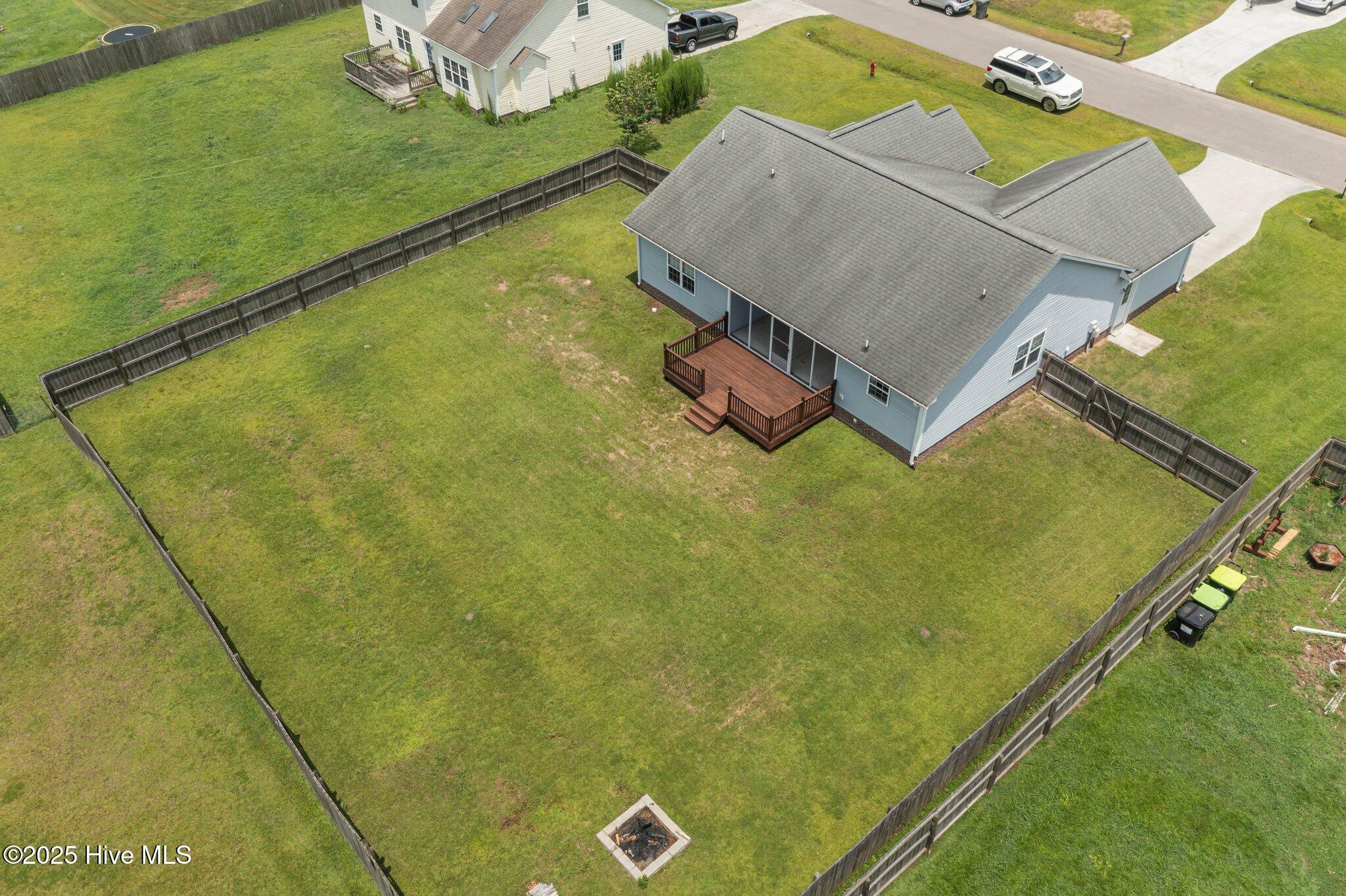 308 Springcreek Court Hubert, NC 28539 - Photo 3 of 50 Backyard