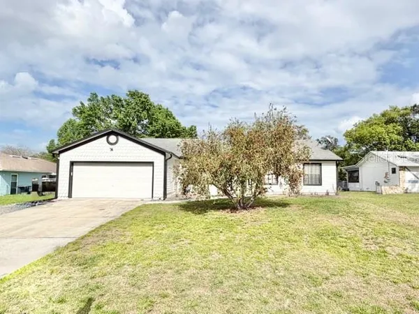 $2,750 | 219 Pebble Court, Deltona, FL 32725