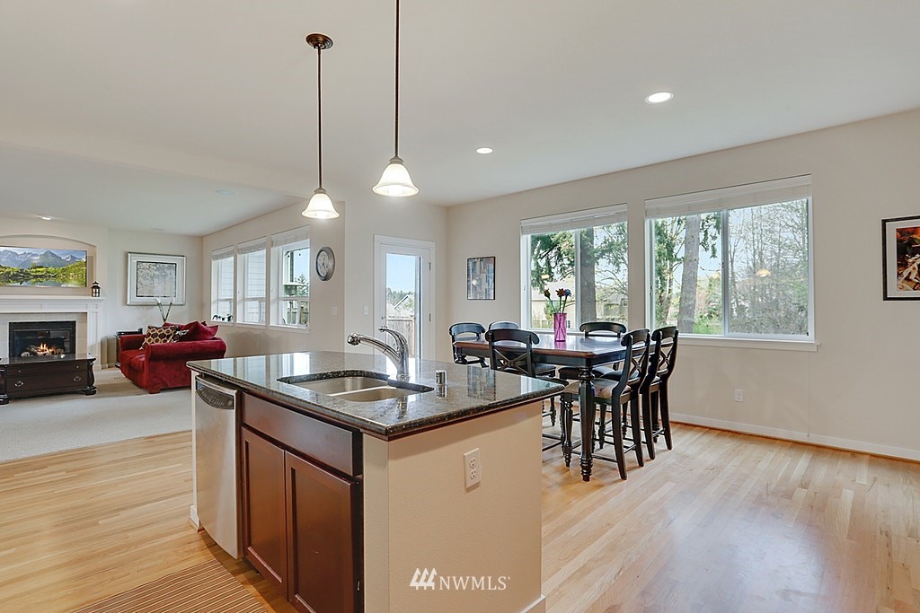 4113 222nd Place Southeast Bothell, WA 98021 - Photo 9 of 24