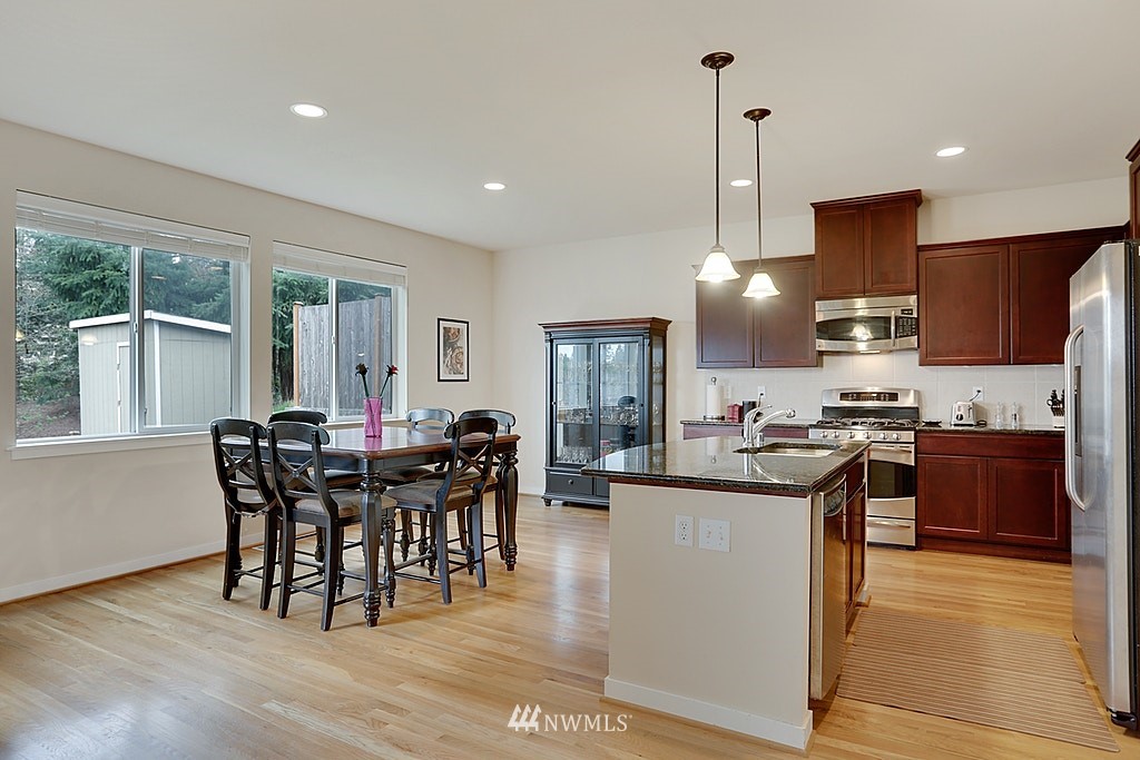 4113 222nd Place Southeast Bothell, WA 98021 - Photo 10 of 24