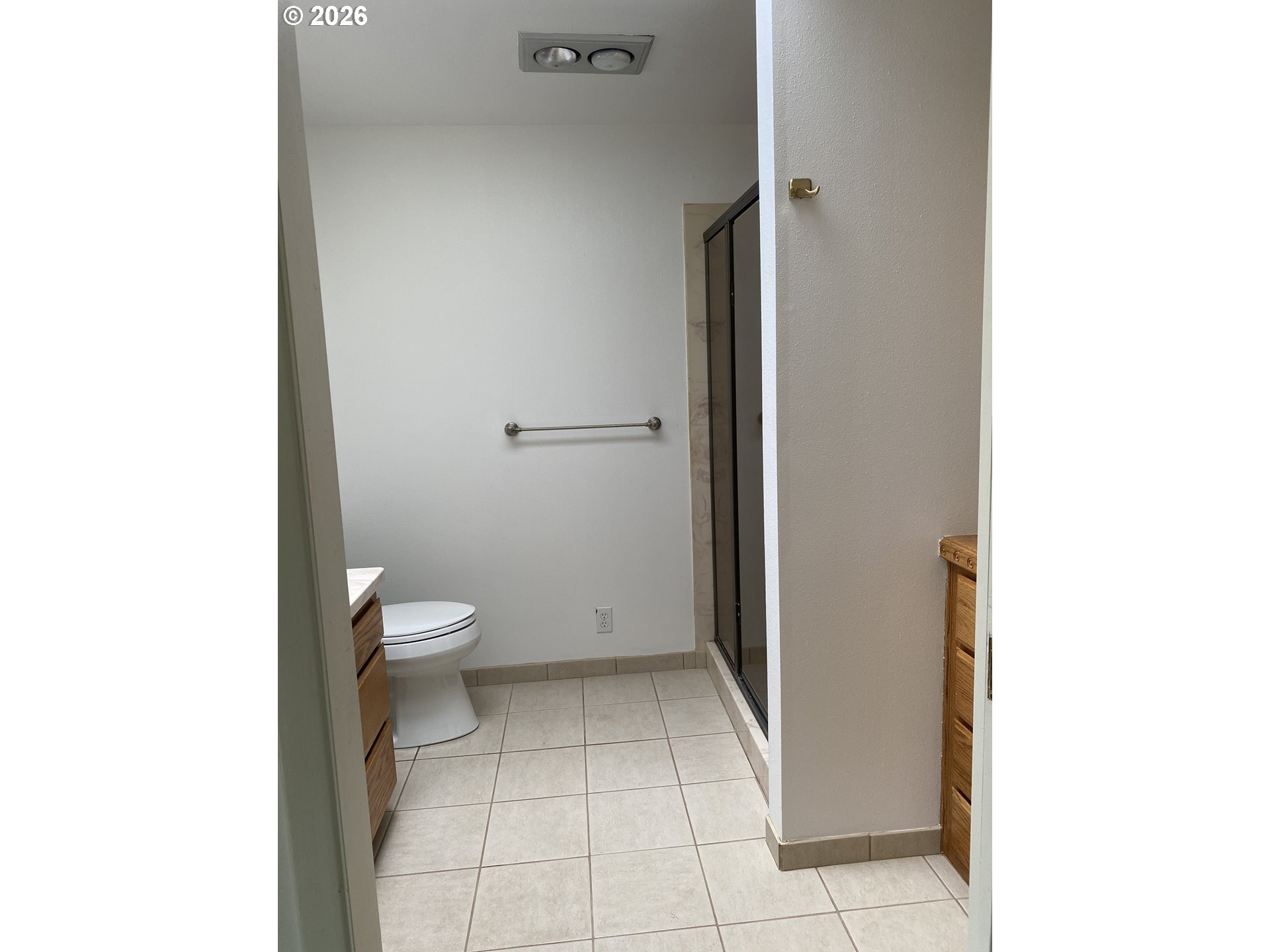 2850 Riviera Court Springfield, OR 97477 - Photo 28 of 36 Bathroom