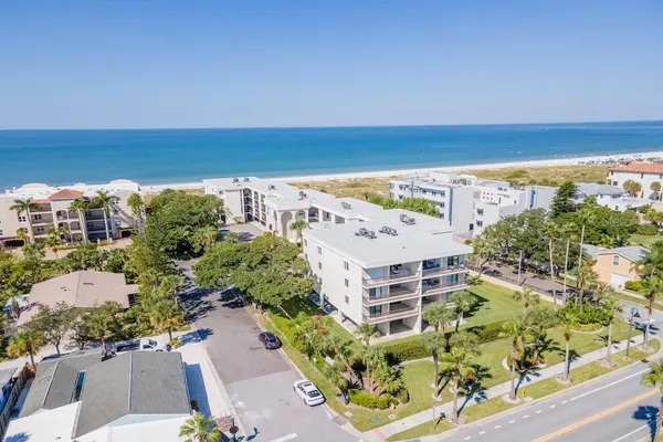 $7,000 | 3200 Gulf Boulevard, Unit 103, St. Petersburg, FL 33706
