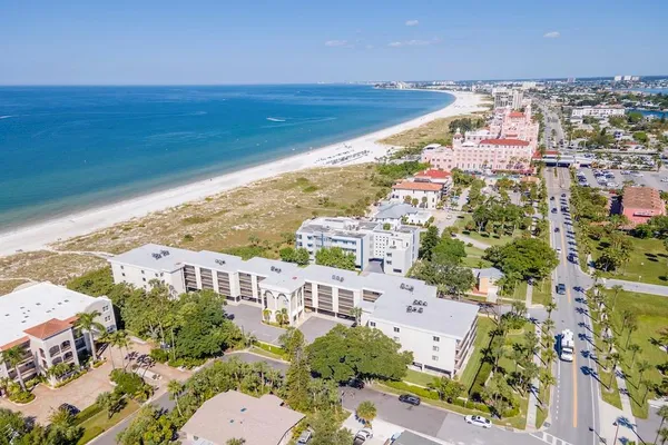 $7,000 | 3200 Gulf Boulevard, Unit 103, St. Petersburg, FL 33706