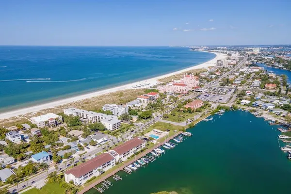 $7,000 | 3200 Gulf Boulevard, Unit 103, St. Petersburg, FL 33706