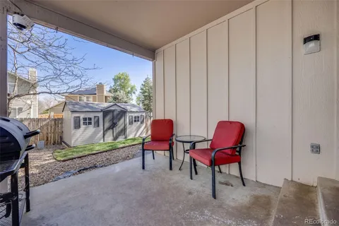 a view of workspace with furniture