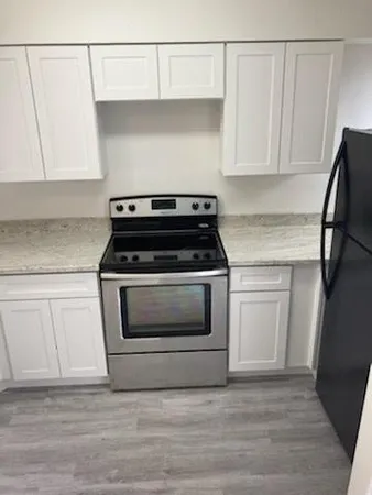 $1,200 | 4754 Pontchartrain Drive, Unit 6, Slidell, LA 70458