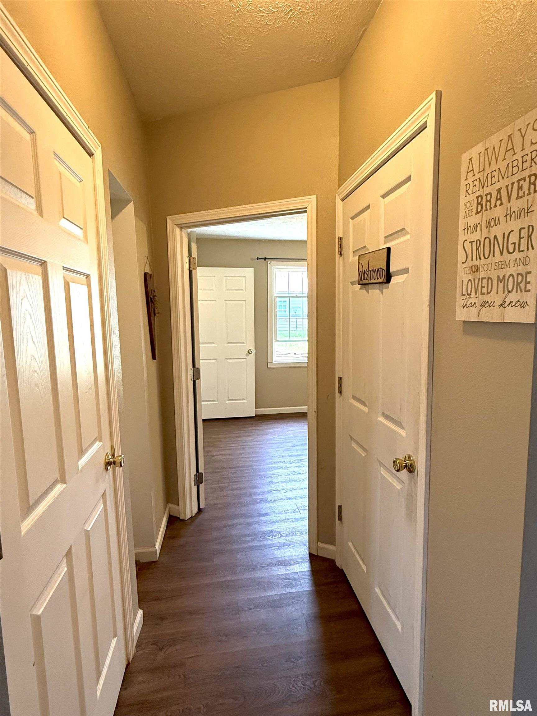 107 Bevard Street Cambria, IL 62918 - Photo 10 of 18