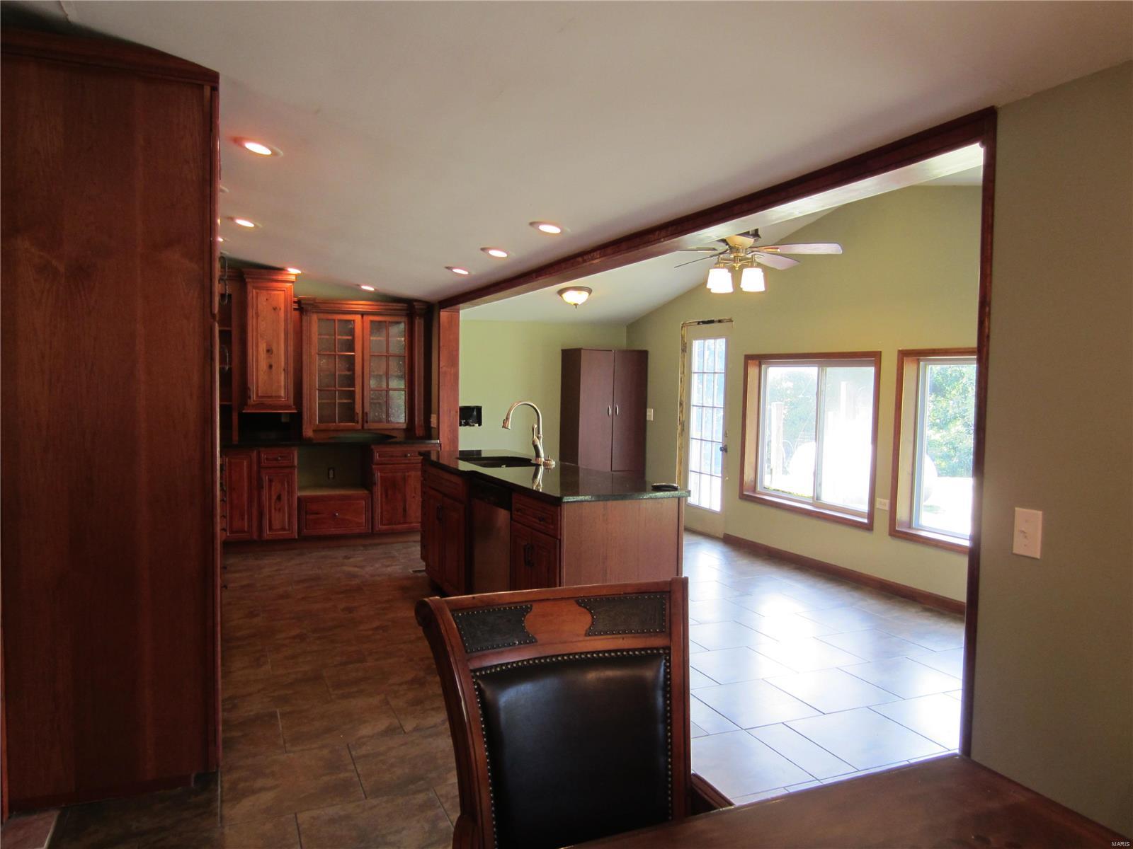 1878 Franklin Hill Road Batchtown, IL 62006 - Photo 14 of 30 Gallery Image 14