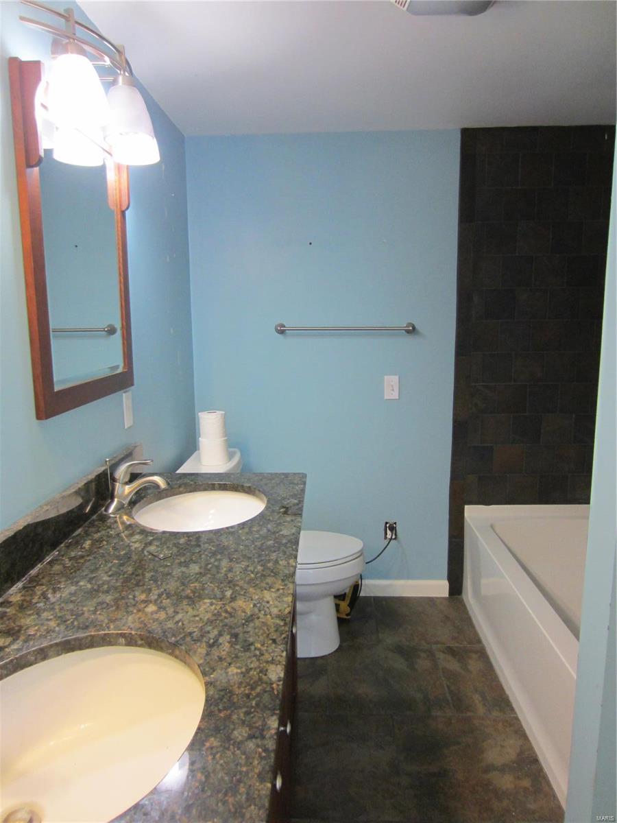 1878 Franklin Hill Road Batchtown, IL 62006 - Photo 21 of 30 Gallery Image 21