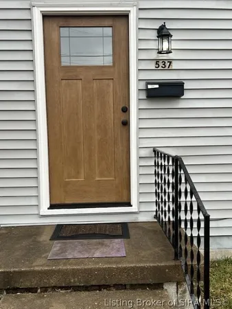 $145,000 | 537 Main Street, Jeffersonville, IN 47130