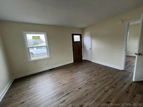 $145,000 | 537 Main Street, Jeffersonville, IN 47130