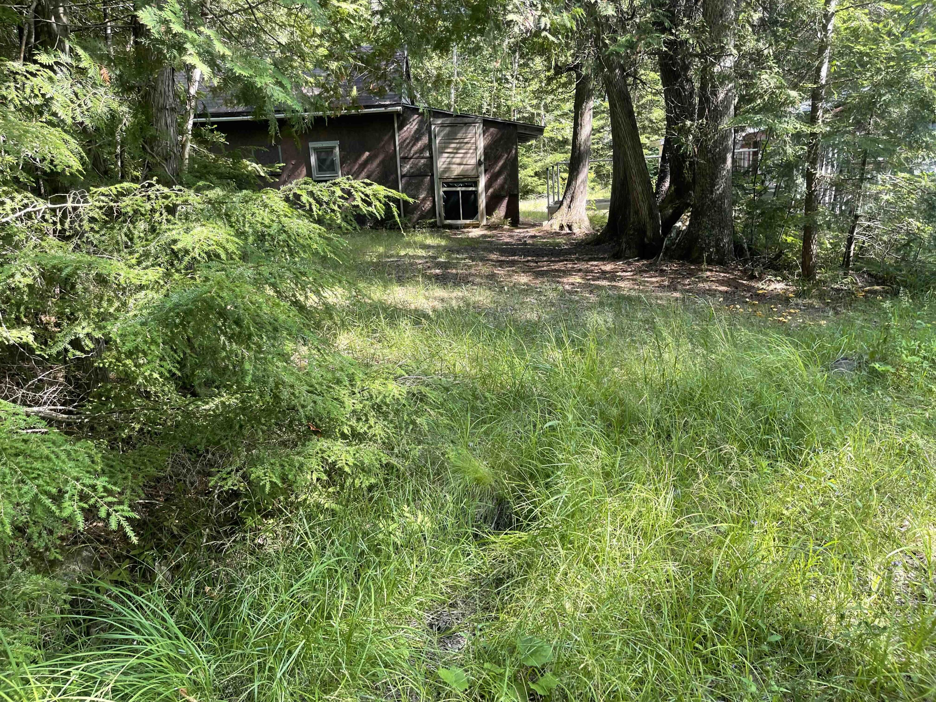 27 Gowell Road Lakeville, ME 04487 - Photo 4 of 22 34