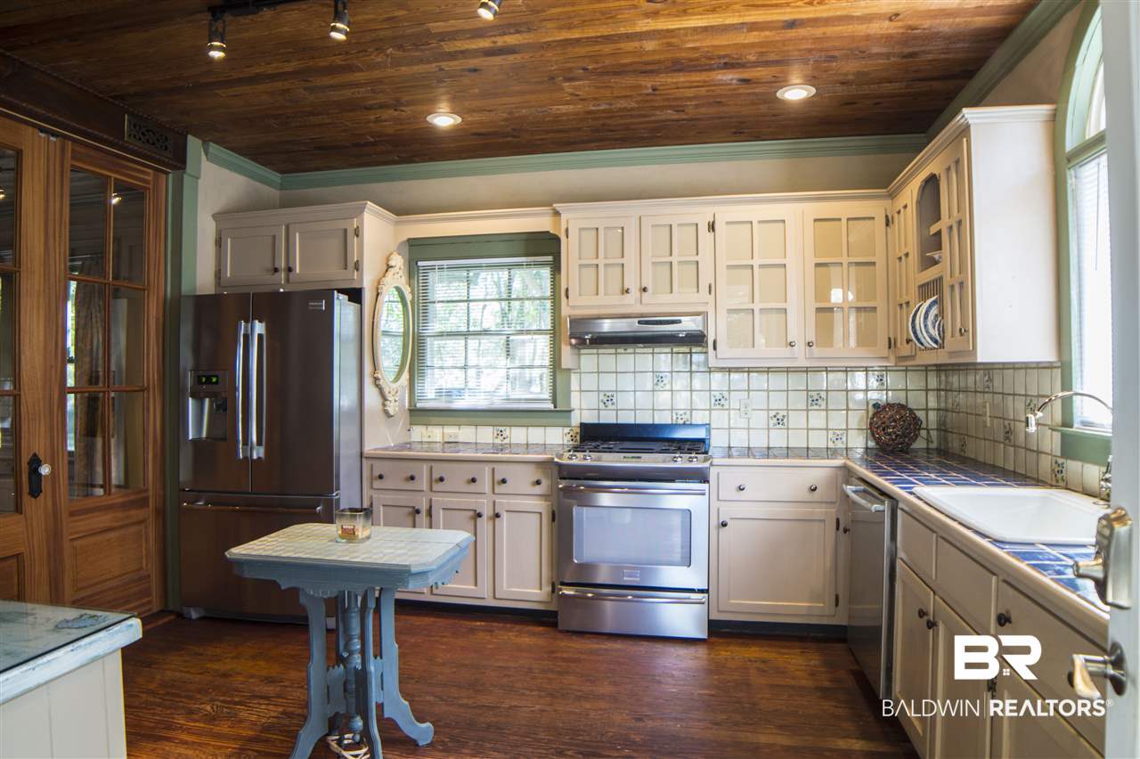 10380 Rebel Road Daphne, AL 36526 - Photo 11 of 36