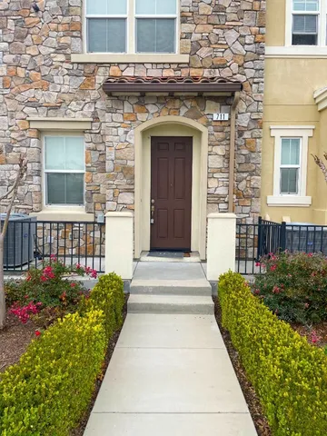 $4,250 | 711 Garden Street, Milpitas, CA 95035