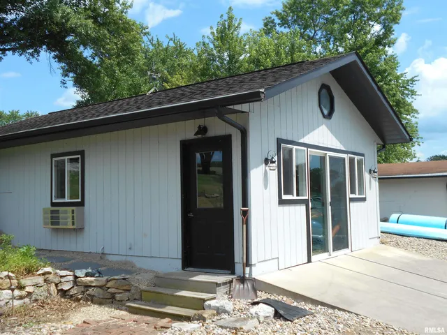 $650,000 | 140 Palemino Drive, Avon, IL 61415