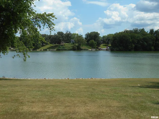 $650,000 | 140 Palemino Drive, Avon, IL 61415