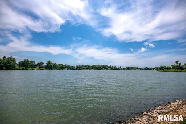 $650,000 | 140 Palemino Drive, Avon, IL 61415