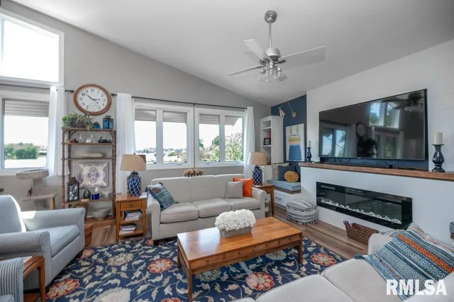 $650,000 | 140 Palemino Drive, Avon, IL 61415