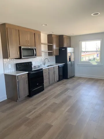 $1,500 | 326 West Main Street, Lebanon, TN 37087