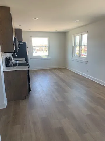 $1,500 | 326 West Main Street, Lebanon, TN 37087