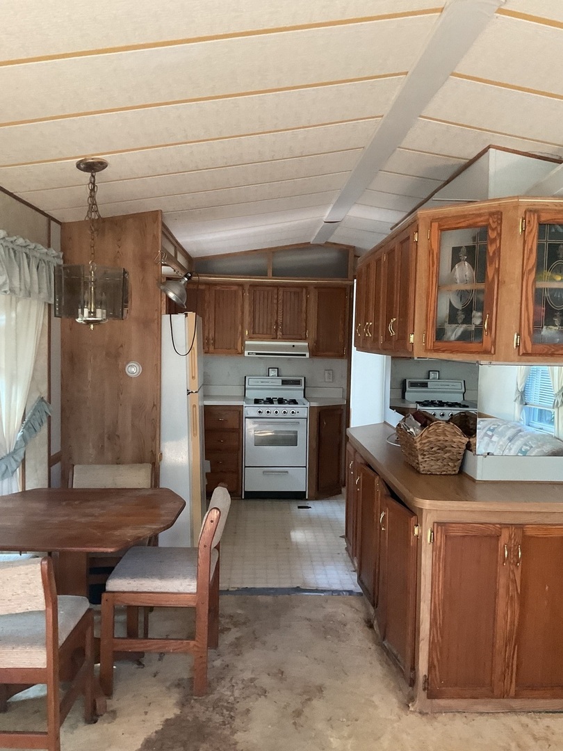184 Windward Road Lakemoor, IL 60051 - Photo 6 of 15