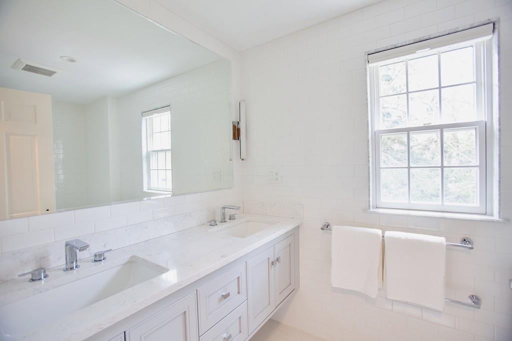 10 Vane Street Wellesley, MA 02482 - Photo 16 of 30