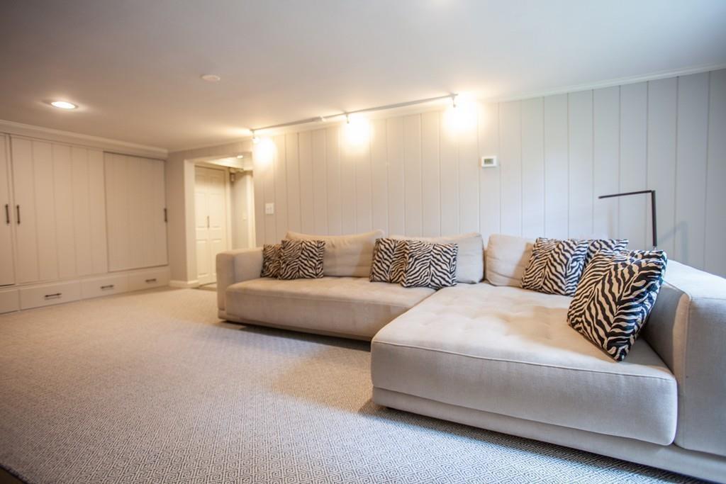 10 Vane Street Wellesley, MA 02482 - Photo 21 of 30