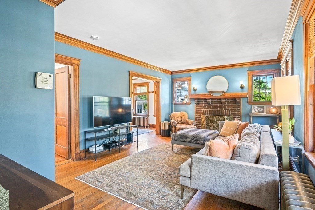 9 Westland Road, Unit 1 Watertown, MA 02472 - Photo 5 of 34 Gallery Image 5