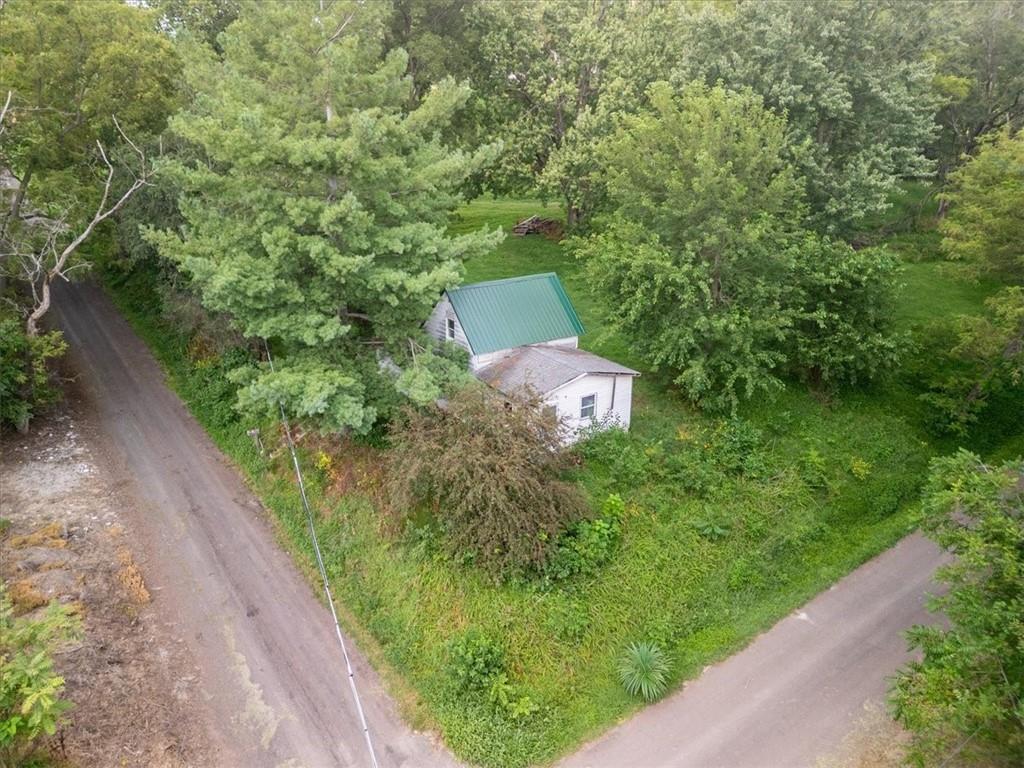 501 Spring Street Mound City, MO 64470 - Photo 6 of 12